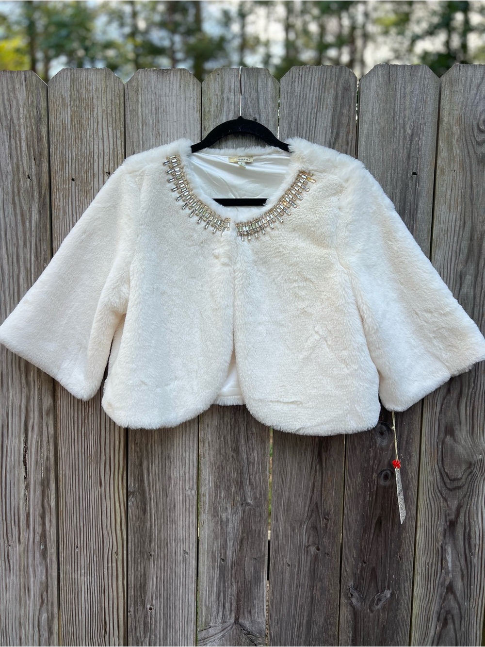 HAANI White Jeweled Faux Fur Winter Shrug Jacket Women’s Large NWT NEW
